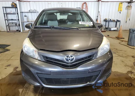2012 Toyota Yaris z USA, uszkodzony, nr VIN JTDJTUD30CD533471
